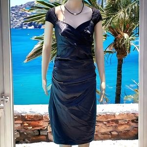 London Times Sexy Black Dress w/ Lace Cap Sleeves, Roughed bodice, sz 10